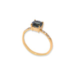 Load image into Gallery viewer, Captivating Diamond Crown Ring