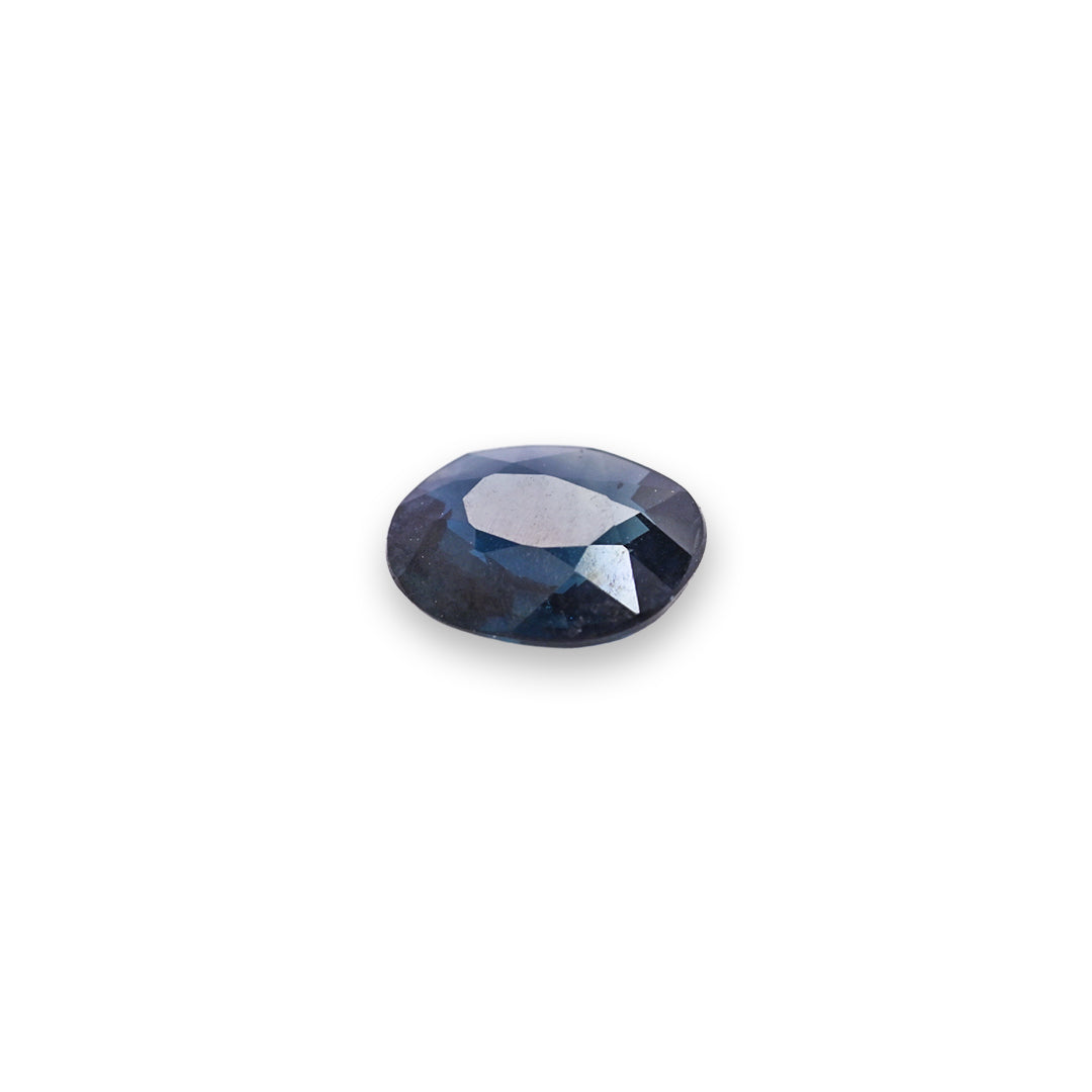 Royal Blue Sapphire - 1.07 ct, Oval Faceted Cut