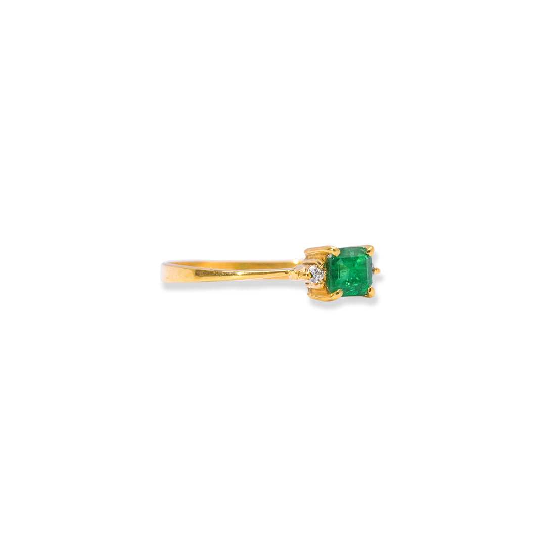 Brilliant Emerald Diamond 18k Gold Ring -  0.25ct, 0.766grams