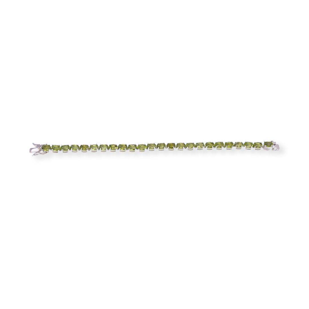 Pakistani Oval Peridot Bracelet - Nature's Vibrance, Timeless Beauty