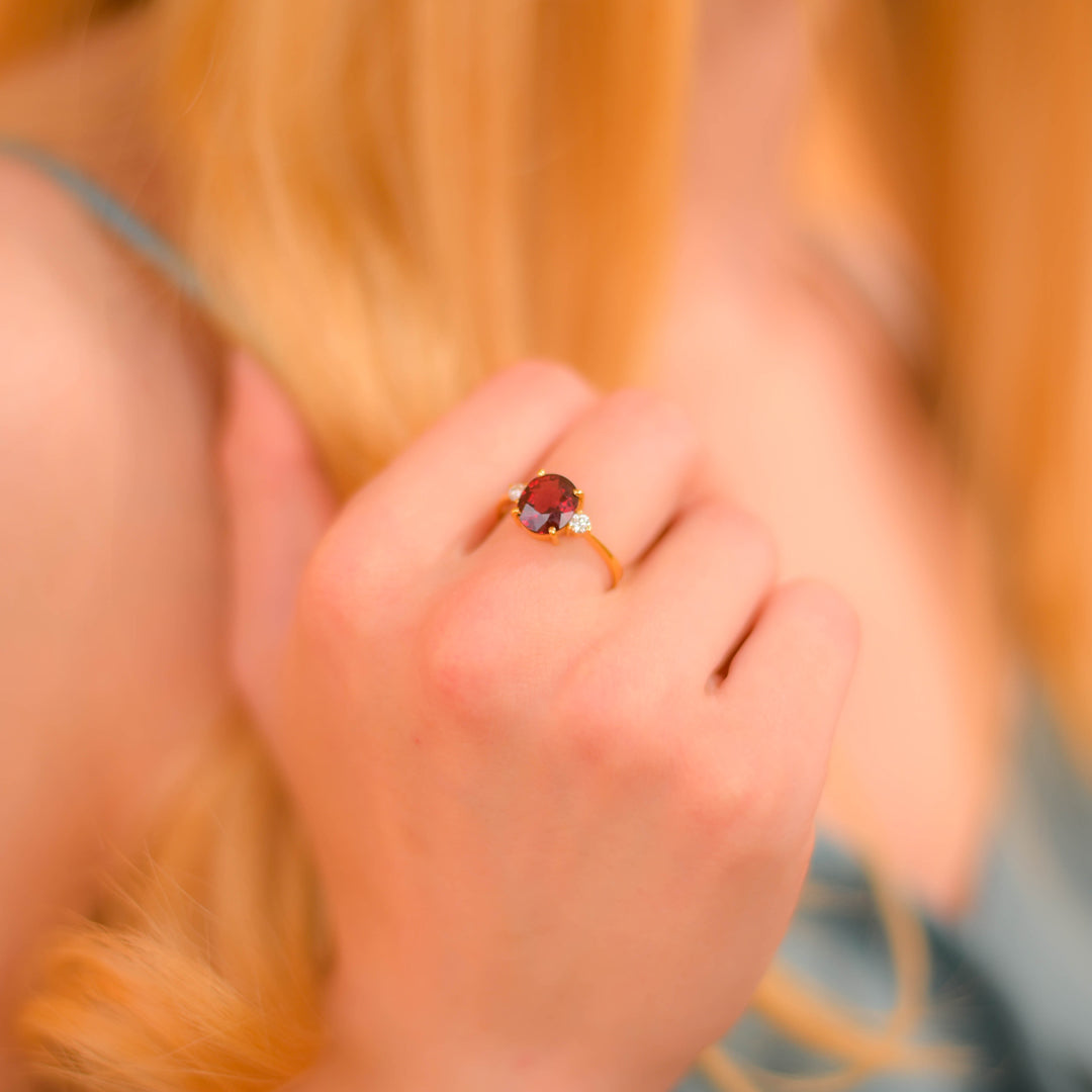 Garnet Ross Diamond Ring - 2.16ct, 18k Gold